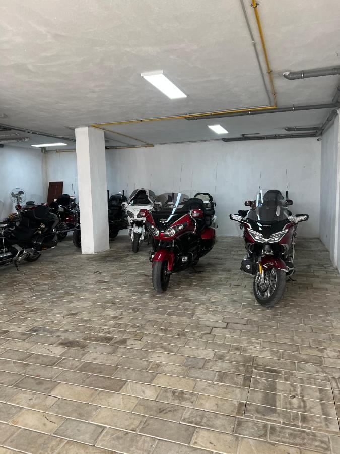 Mervin Hotel Krujë المظهر الخارجي الصورة