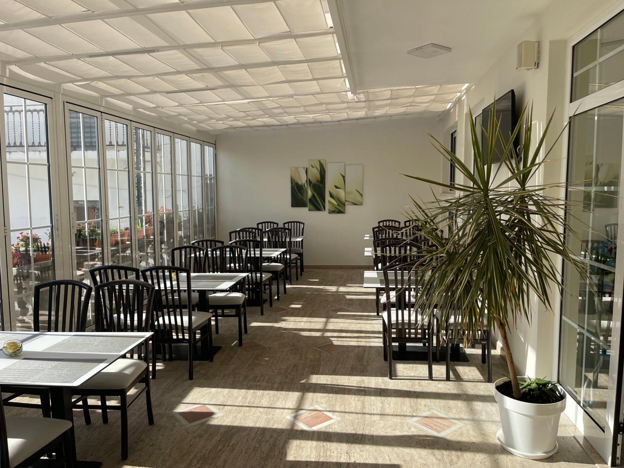Mervin Hotel Krujë المظهر الخارجي الصورة